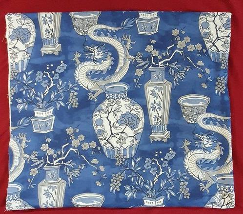 Exclusief stoffen met draken en bonsai - 300x280cm -, Antiek en Kunst, Antiek | Kleden en Textiel