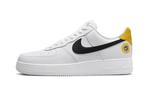 Nike Air Force 1 Low Have a Nike Day White Gold - 41, Kleding | Dames, Schoenen, Verzenden, Wit, Nieuw, Sneakers of Gympen