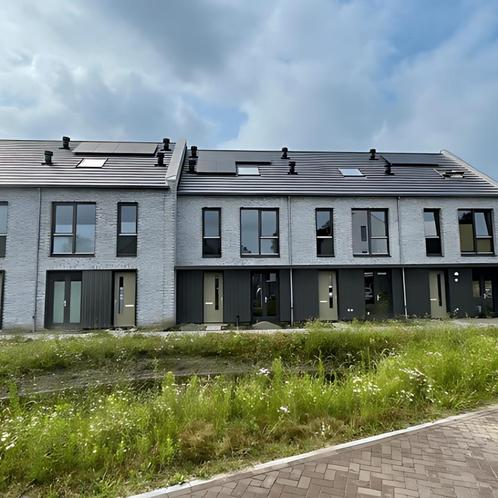 Eengezinswoning met tuin, gemeubileerd, wasmachine..., Huizen en Kamers, Kamers te huur, 50 m² of meer, Overige regio's