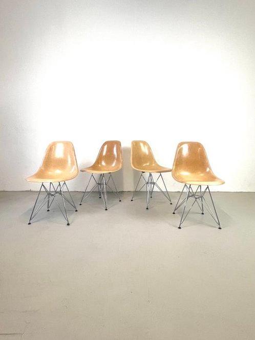 Herman Miller - Charles & Ray Eames - Stoel (4) - DSR -, Antiek en Kunst, Antiek | Meubels | Stoelen en Banken