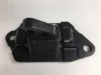 Motorsteun rechts Volvo S80 -2006 V70 P26 D5252T Volvo onder