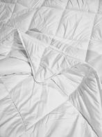 Geen MINIMUMPRIJS! Warm Winter Dekbed King Size 220x240cm -, Antiek en Kunst