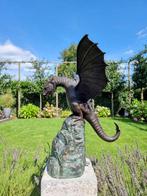 sculptuur, Dragon fountain - Dragon on rock - 63 cm - Brons