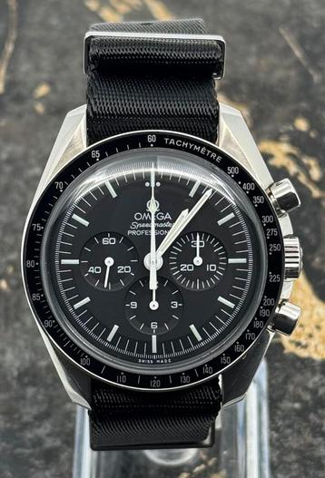Omega Speedmaster Moonwatch - 42mm - 311.33.42.30.01.001 beschikbaar voor biedingen