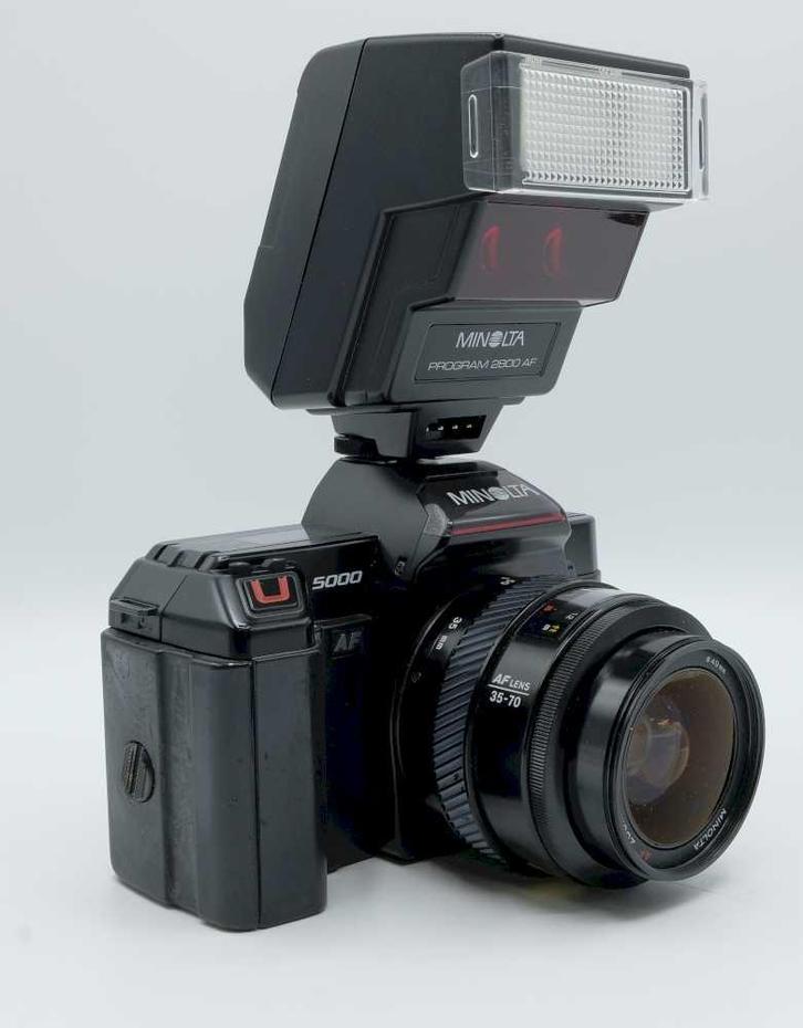Minolta 5000 + 35-70mm + Flitser, Audio, Tv en Foto, Fotografie | Lenzen en Objectieven, Gebruikt, Ophalen of Verzenden
