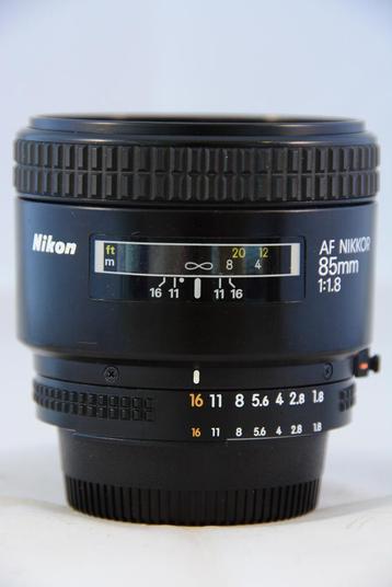 Nikon AF Nikkor 85mm/1.8 PRIME PORTRET LENS PRACHTIGE STAAT beschikbaar voor biedingen