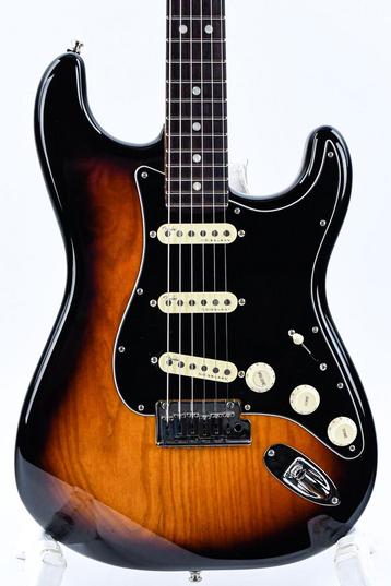 Fender American Ultra Luxe Stratocaster 2 Color Sunburst... beschikbaar voor biedingen