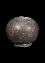 West-Aziatisch Black Hardstone Ceremonieel knuppelkop, Antiek en Kunst