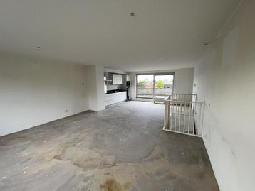 Appartement te huur 4 kamers, Amsterdam beschikbaar voor biedingen