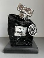 Norman Gekko (XX-XXI) - Crushed Chanel No 5 - black -, Antiek en Kunst