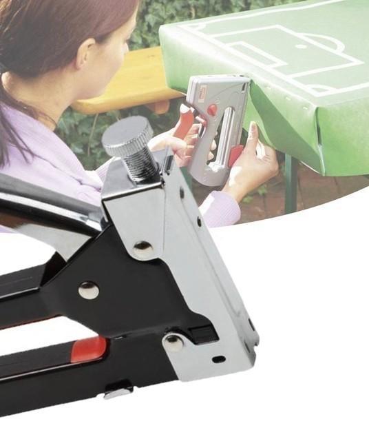 Tacker (nietpistool) met 600 nietjes, Doe-het-zelf en Verbouw, Gereedschap | Handgereedschap, Nieuw, Ophalen of Verzenden