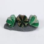 Zeer zeldzame trapiche smaragd - 1,00 ct. kristallen- 0.2 g, Verzamelen, Mineralen en Fossielen