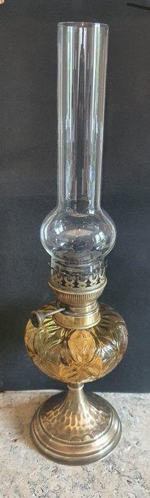 Petroleumlamp - Metaal, Glas, Koper, Antiek en Kunst, Curiosa en Brocante