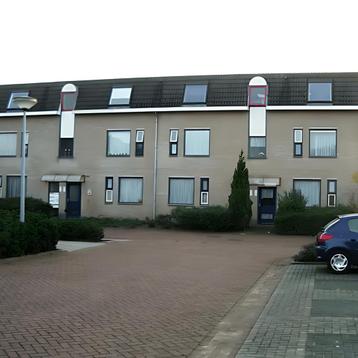 Appartement met balkon en lange huurtermijn beschikbaar voor biedingen