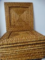 Bord (9) - Rattan - rattan onderborden/doosje