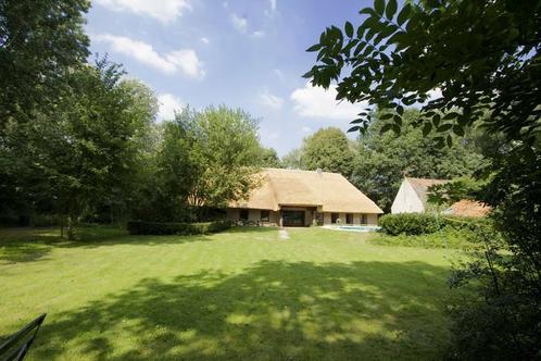 Luxe 12 persoons Vakantie Boerderij incl. Sauna en Zwembad, Vakantie, Vakantiehuizen | Nederland, Landelijk, Noord-Brabant, In bos