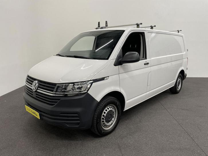 Volkswagen Transporter 2.0 TDI L2H1 110PK T6.1, Auto's, Bestelauto's, Lease, Overige kleuren, Handgeschakeld, Wit, Gebruikt, Volkswagen