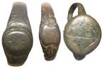Middeleeuws Brons, Lot van 3 ringen Ring  (Zonder