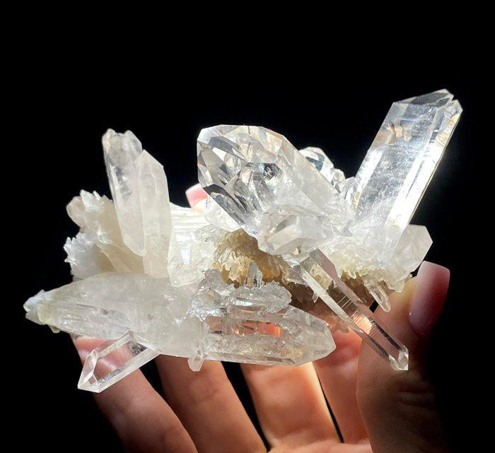 211 g prachtige kwartscluster uit Collier Creek Mine,, Verzamelen, Mineralen en Fossielen