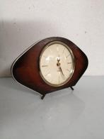 Decoratief ornament (4) - Centrotavola - wekker - Art