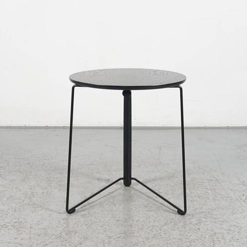 Design bijzettafel Thonet S320 - Zwart - 55 cm ø, Huis en Inrichting, Tafels | Salontafels, Ophalen of Verzenden