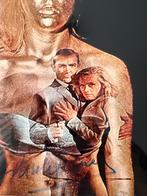 James Bond 007: Goldfinger, Dame Shirley Bassey handsigned, Nieuw