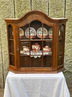 Kast - Hout, Glas - Grote wandvitrine van hout, Antiek en Kunst