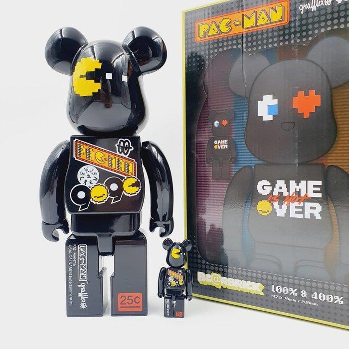 Medicom Toy x Grafflex - Be@rbrick 400% + 100% Pac Man Game, Antiek en Kunst, Kunst | Designobjecten