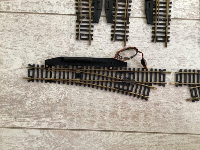 Roco H0 - Modeltreinsporen (7) - 7 x elektromagnetisch, Hobby en Vrije tijd, Modeltreinen | H0