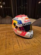 Red Bull Racing - Max Verstappen - 2023 - Scale 1/2 helmet, Nieuw