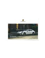 2018 PORSCHE PANAMERA HARDCOVER BROCHURE ENGELS, Boeken, Nieuw, Porsche, Author
