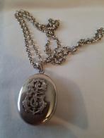 Zilver - Ketting met hanger - Medaillon antiek Zilver.