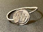 Middeleeuwen, kruisvaardersperiode Zilver Ring gegraveerd, Antiek en Kunst