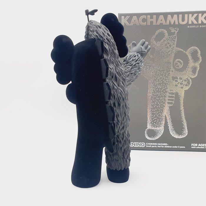 NO RESERVE KAWS (1979) - Kaws x Kachamukku Black &Grey, Antiek en Kunst, Kunst | Designobjecten