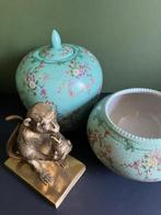 G&C Interiors - Vaas (3) - Brons, Porselein - Vaas, jar en