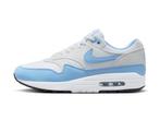 Nike Air Max 1 University Blue - Maat 44 EU, Kleding | Heren, Schoenen, Ophalen of Verzenden, Nieuw, Nike