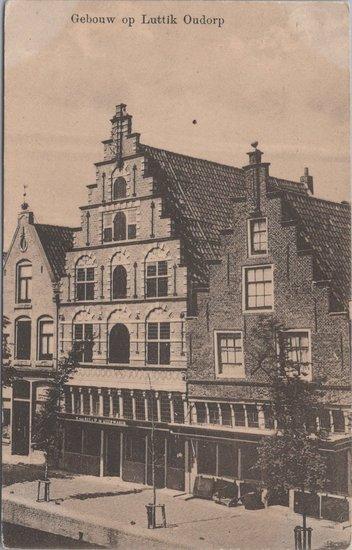 OUDDORP - Gebouw op Luttik, Verzamelen, Ansichtkaarten | Nederland, Verzenden