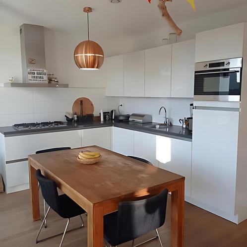 Appartement met Balkon in Amsterdam, Huizen en Kamers, Huizen te huur, Direct bij eigenaar, Amsterdam, Appartement