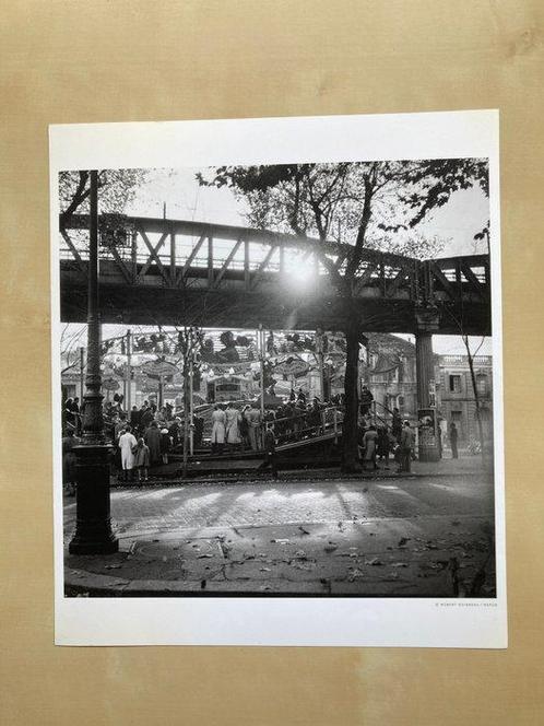 Robert Doisneau - Fête foraine, Paris XIV arrondissement., Antiek en Kunst, Kunst | Schilderijen | Modern