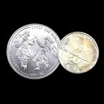 Portugal. 2 Silver Coins: 1x 1000 Escudos (Pauliteiros