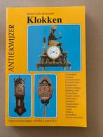 Hans van de Kamp - Antiekwijzer Klokken - in nieuwstaat, Antiek en Kunst, Ophalen of Verzenden