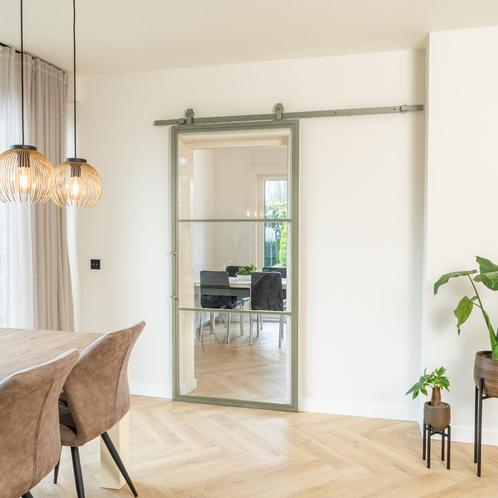 Stalen Schuifdeur - 3 Vlaks - Olijfgroen - Helder glas, Doe-het-zelf en Verbouw, Kozijnen en Schuifpuien, Inclusief glas, Nieuw