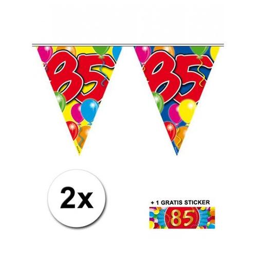 85 jaar vlaggenlijnen 2x met gratis sticker - 85 jaar vers.., Hobby en Vrije tijd, Feestartikelen, Verzenden