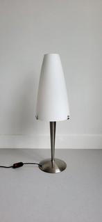 Trio Leuchten - Tafellamp - Opaline glas