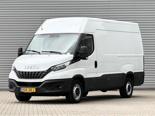 Iveco Daily 35S16V 2.3 352 Automaat 160PK 3500 KG trekvermog, Auto's, Bestelauto's, Dealer onderhouden, Lease, Automaat, Wit, Financial lease