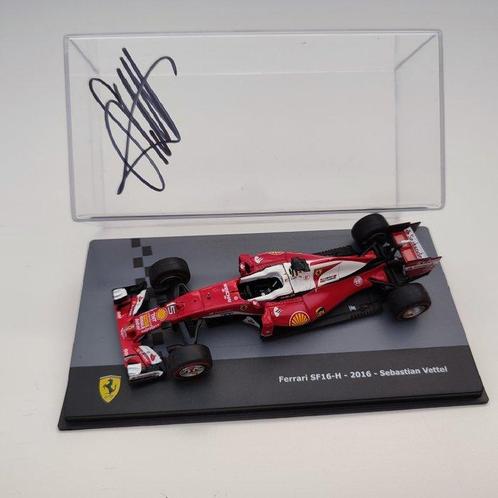 Ferrari - Sebastian Vettel - 2016 - 1/43 modelauto, Verzamelen, Automerken, Motoren en Formule 1