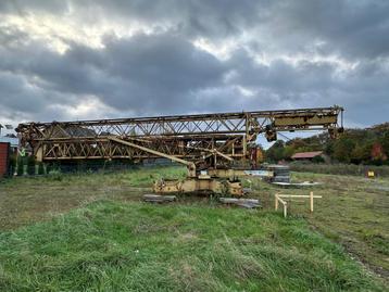 Potain 325A bouwkraan 25 meter beschikbaar voor biedingen