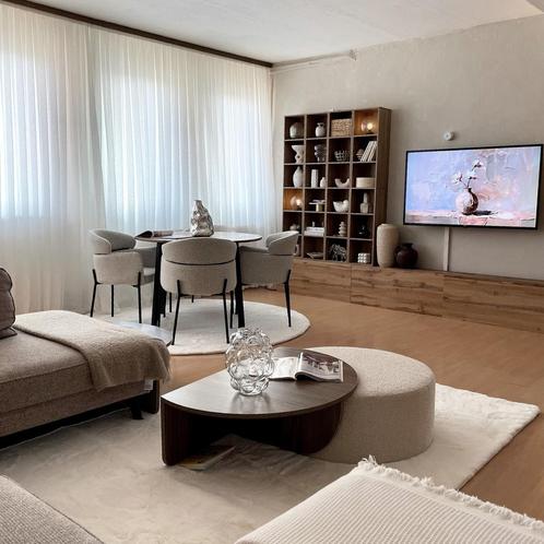 Eetkamerstoel met armleuning | Boucle | Taupe & Beige |, Huis en Inrichting, Stoelen, Nieuw, Ophalen of Verzenden