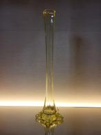 Vaas - uranium glas - soliflore vaas 40 cm, Antiek en Kunst, Antiek | Glas en Kristal