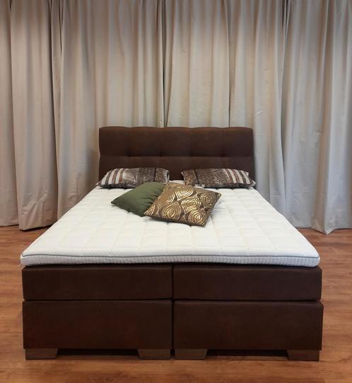Showmodel Boxspring | Compleet | 160x200cm | Nieuwstaat, Huis en Inrichting, Slaapkamer | Boxsprings, 160 cm, 200 cm, Bruin, Tweepersoons